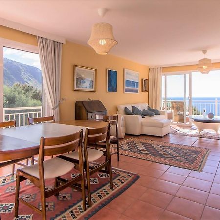 Villa In Protected Space In Front Of The Sea Los Realejos Esterno foto