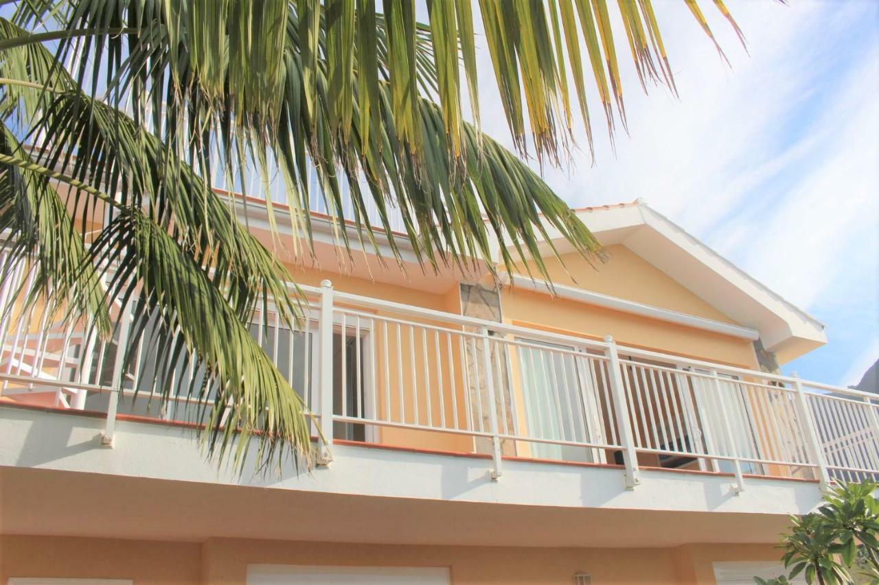Villa In Protected Space In Front Of The Sea Los Realejos Esterno foto