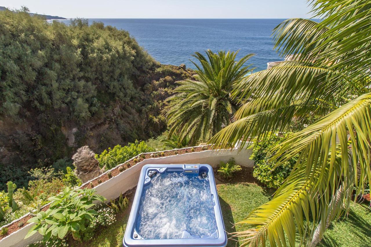 Villa In Protected Space In Front Of The Sea Los Realejos Esterno foto